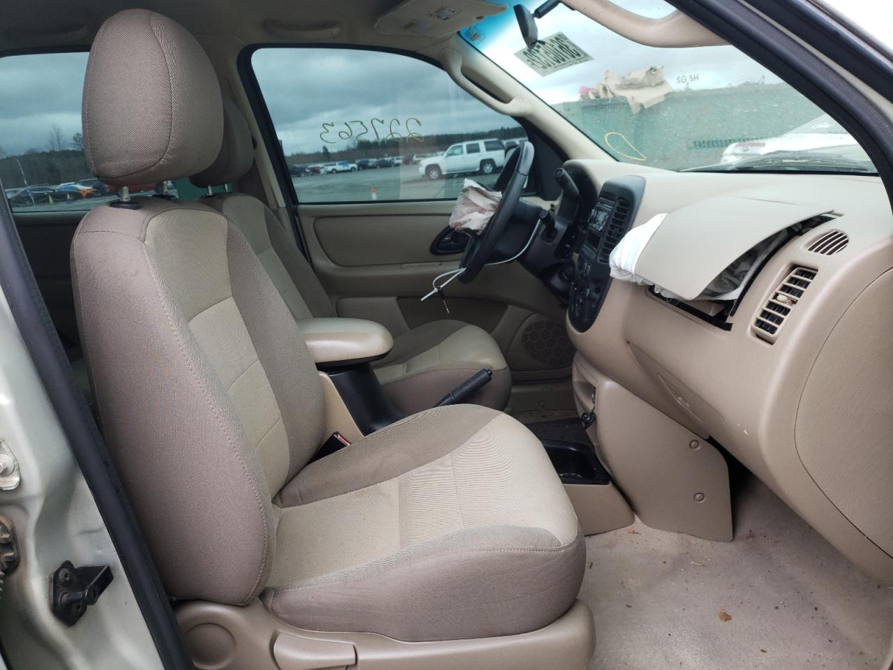 Photo 5 from auction – 2003 FORD ESCAPE XLS with VIN 1FMYU02183KC97259