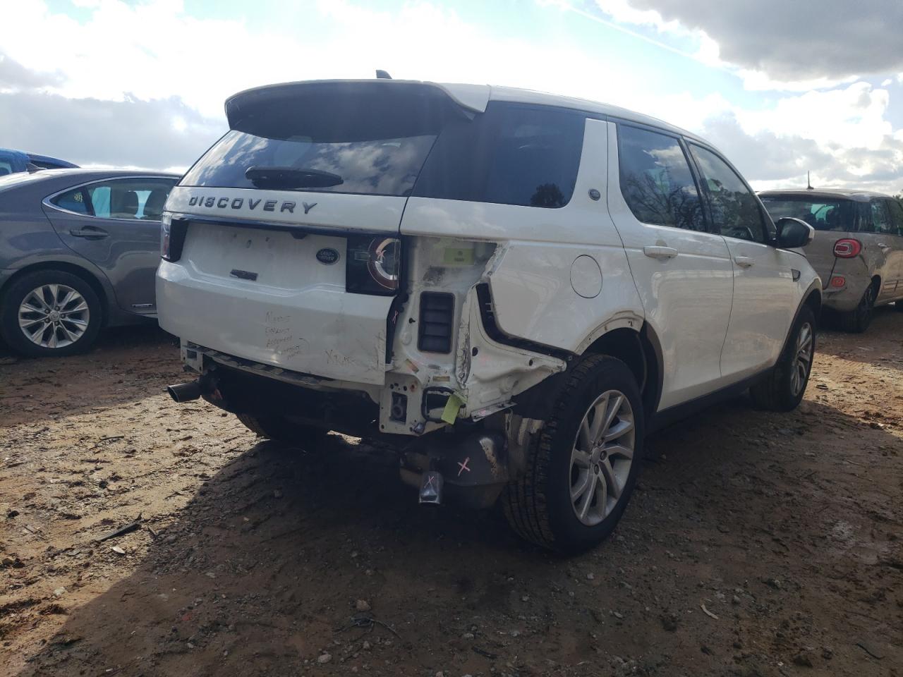 Photo 4 from auction – 2016 LAND ROVER DISCOVERY with VIN SALCR2BG8GH569952