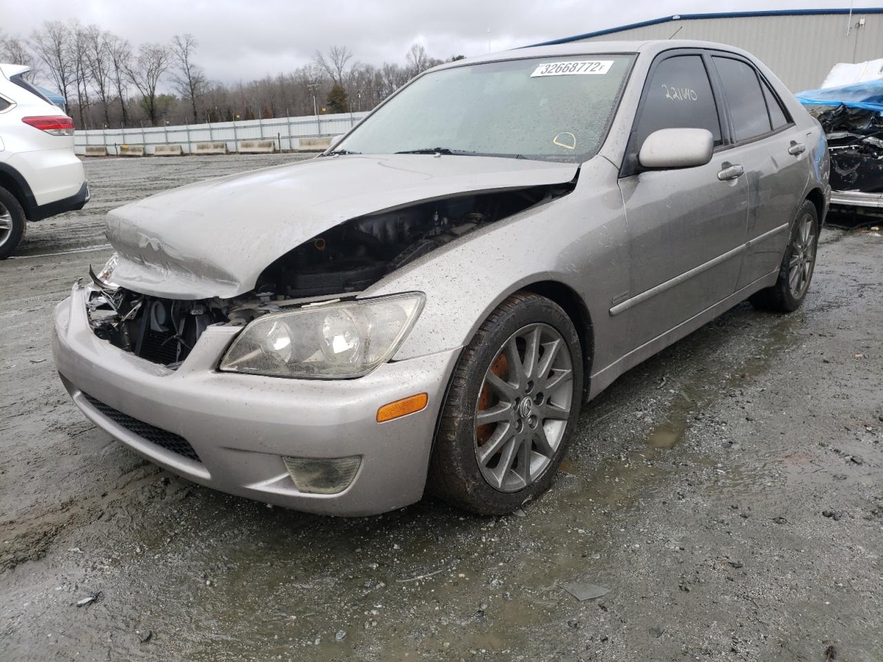 Photo 2 from auction – 2004 LEXUS IS 300 with VIN JTHBD192940090938