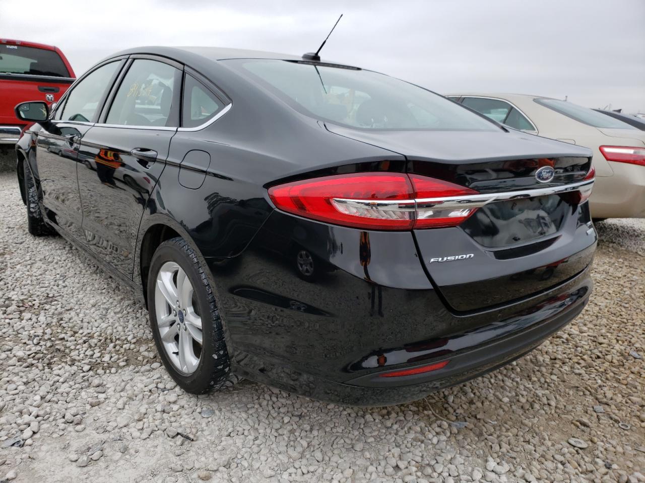 Photo 3 from auction – 2018 FORD FUSION SE with VIN 3FA6P0HD8JR158364