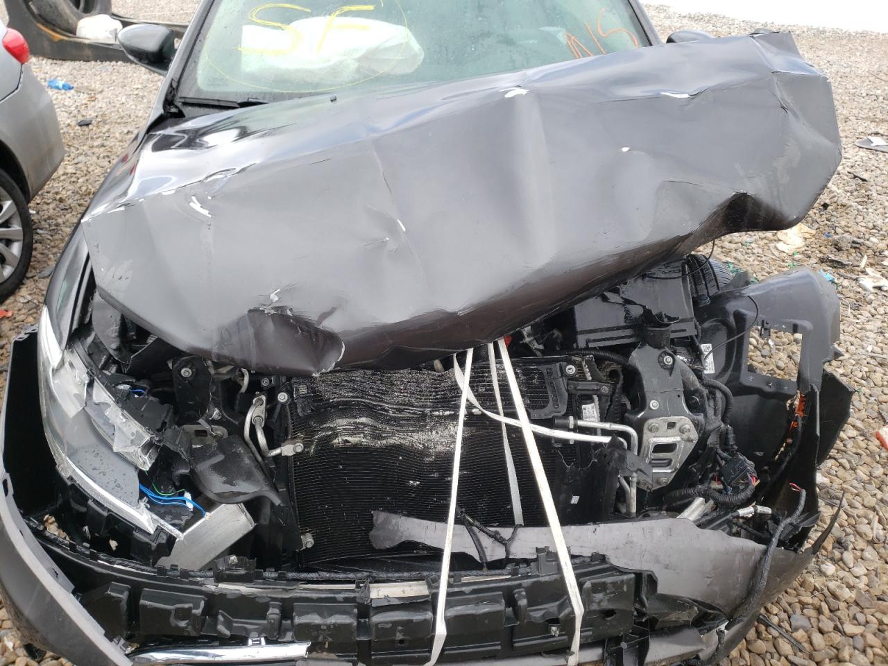 Photo 7 from auction – 2015 CHRYSLER 200 LIMITE with VIN 1C3CCCAB6FN667094