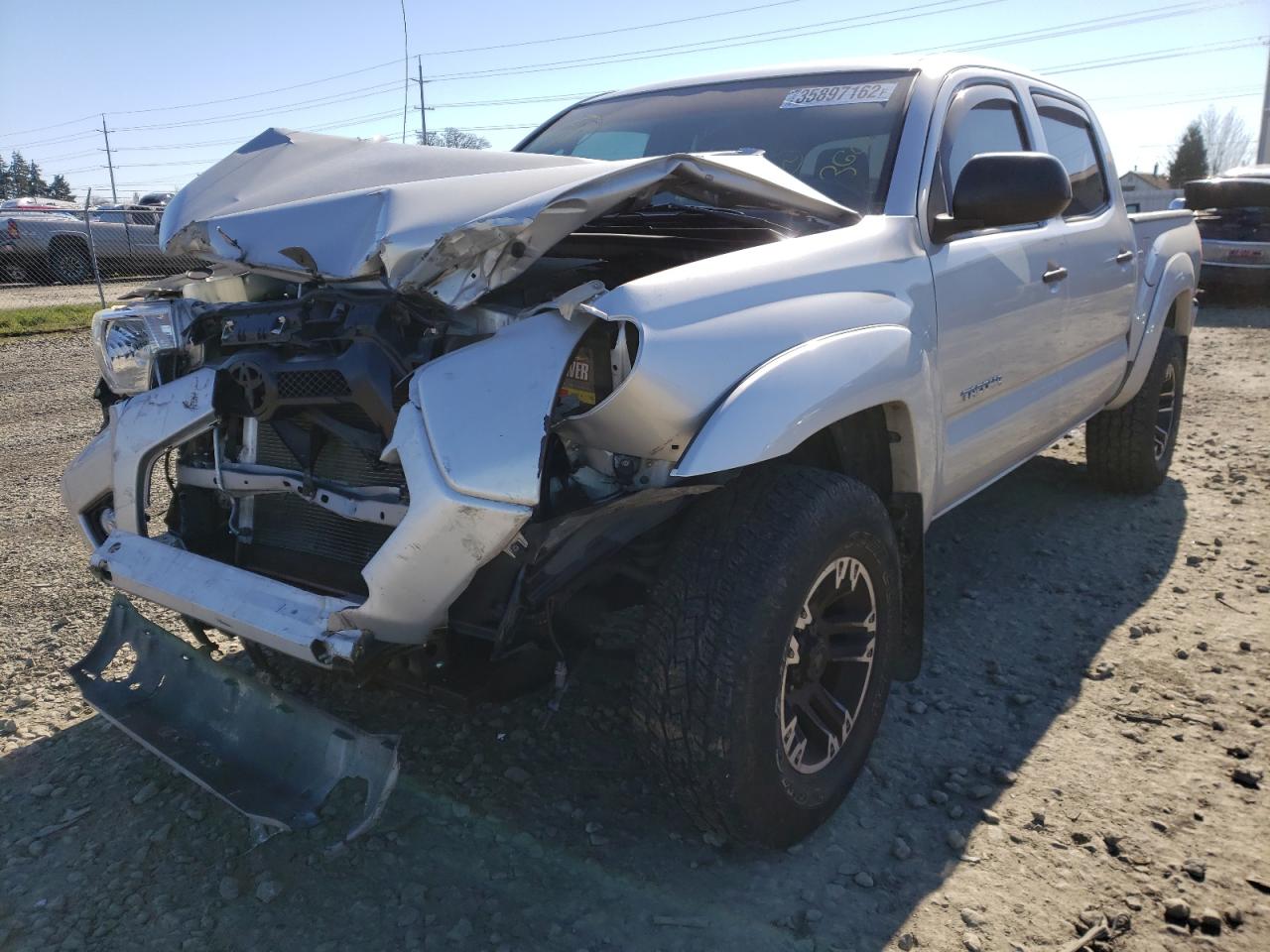 Photo 2 from auction – 2012 TOYOTA TACOMA DOU with VIN 3TMJU4GN2CM137847