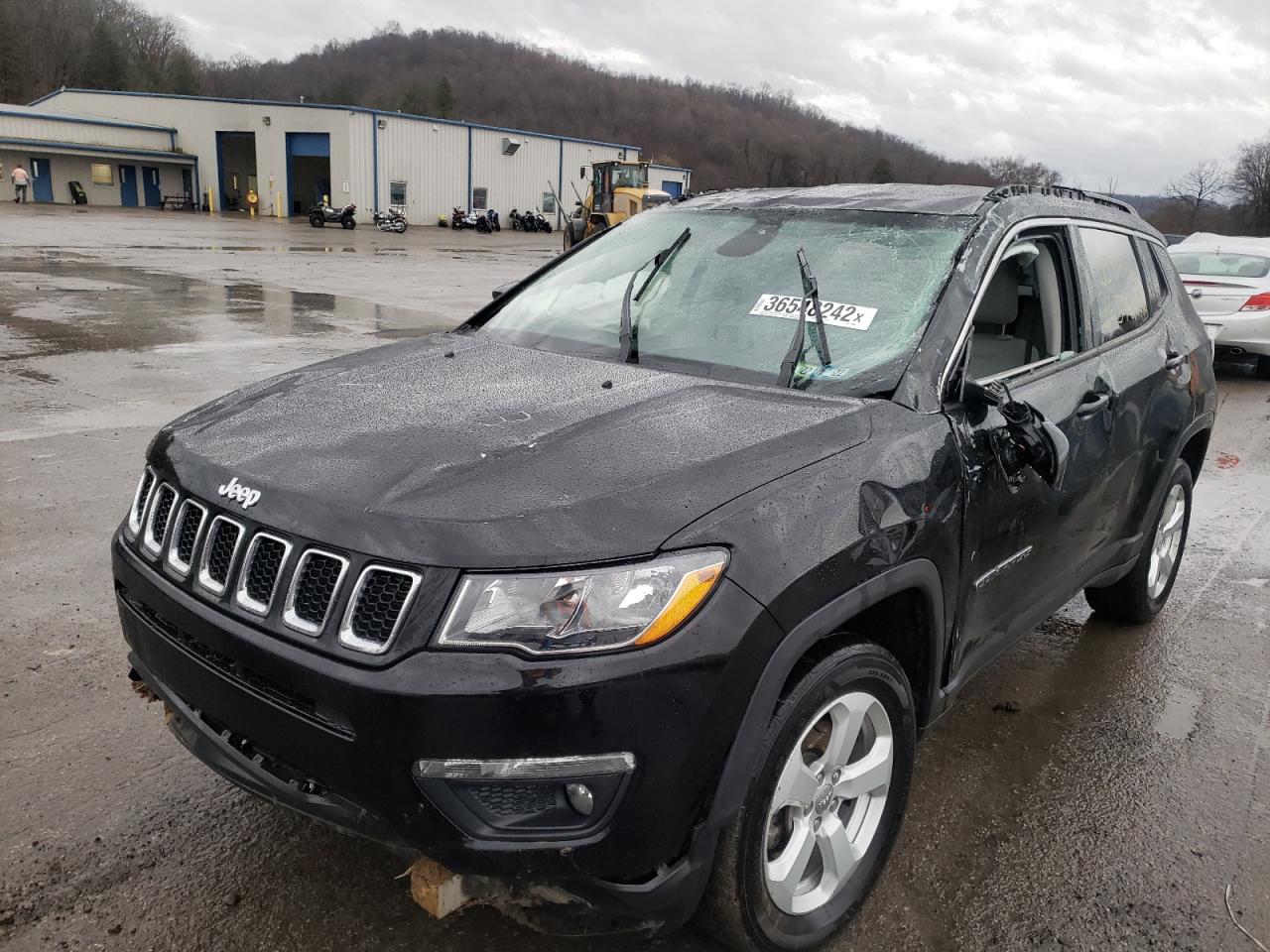 Photo 2 from auction – 2018 JEEP COMPASS LA with VIN 3C4NJDBB3JT185044
