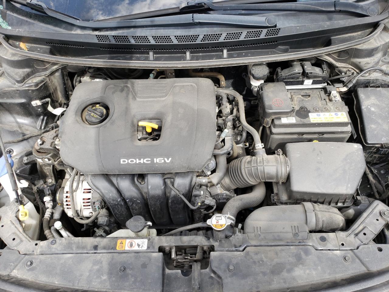 Photo 7 from auction – 2017 KIA FORTE LX with VIN 3KPFK4A7XHE122178