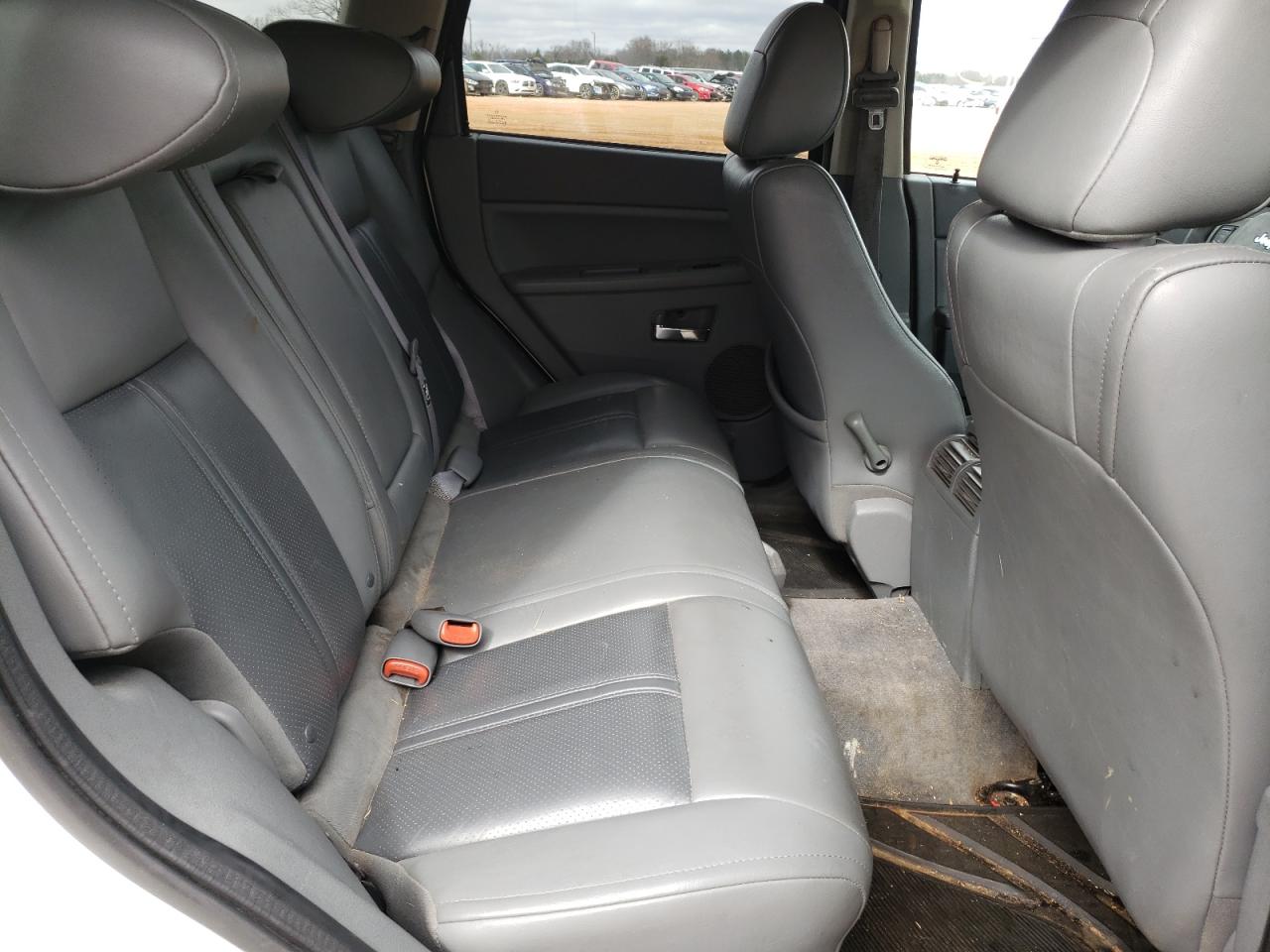 Photo 6 from auction – 2006 JEEP GRAND CHER with VIN 1J4HR58N06C304517