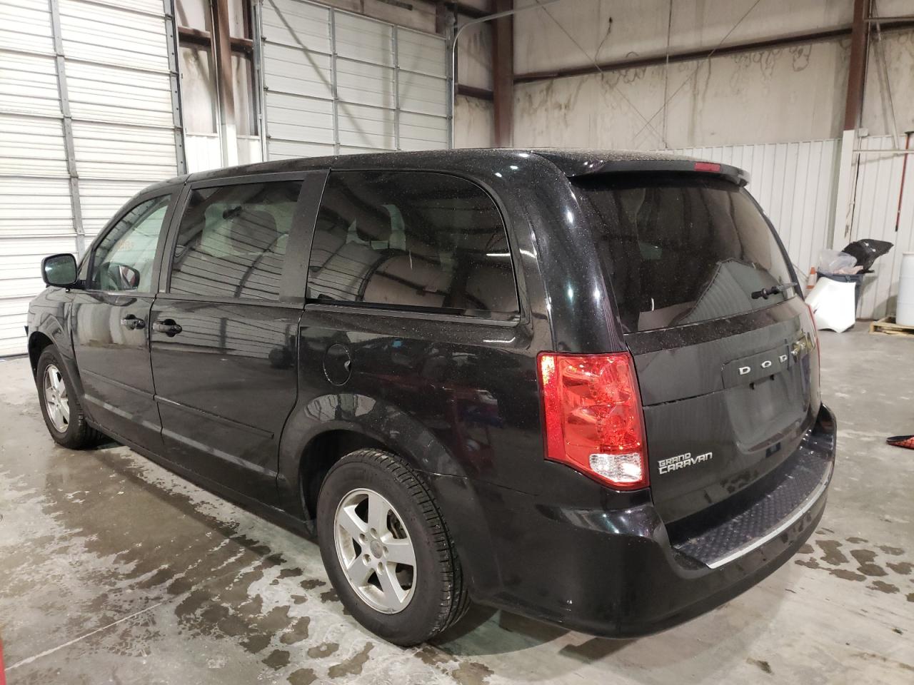 Photo 3 from auction – 2013 DODGE GRAND CARA with VIN 2C4RDGCG8DR521640