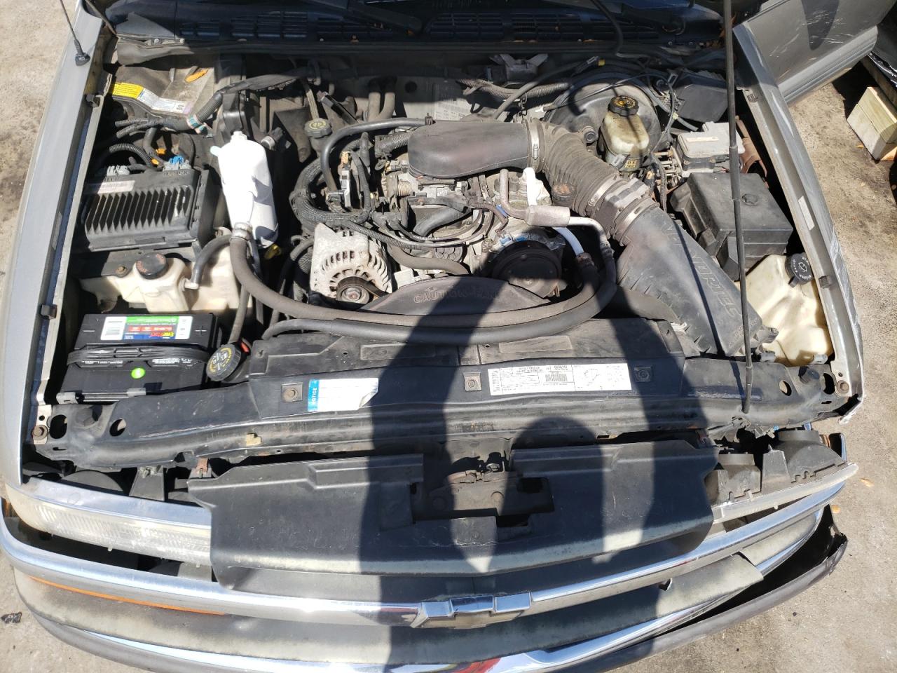 Photo 7 from auction – 2000 CHEVROLET BLAZER with VIN 1GNCS13W8YK155092