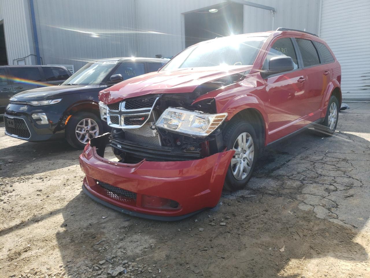 Photo 2 from auction – 2020 DODGE JOURNEY SE with VIN 3C4PDCAB2LT280855
