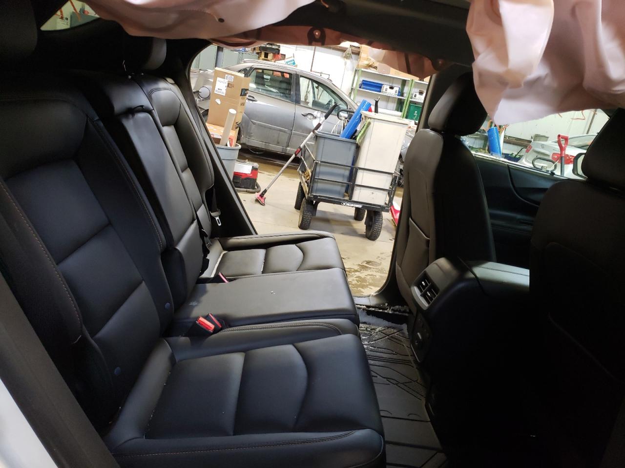 Photo 6 from auction – 2020 CHEVROLET EQUINOX PR with VIN 2GNAXXEV0L6207228