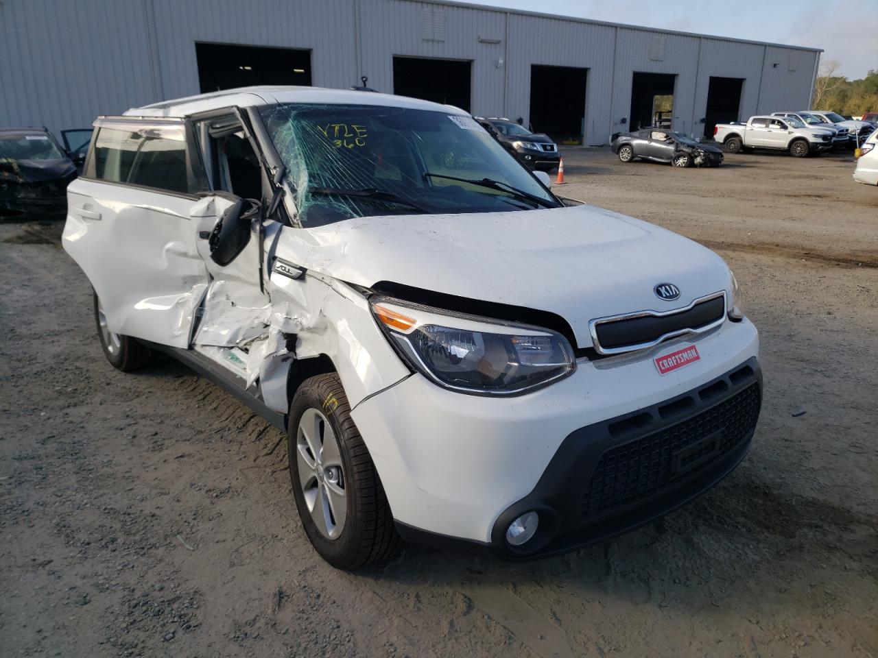KIA SOUL 2015 with VIN KNDJN2A24F7179645 - Photo from auction