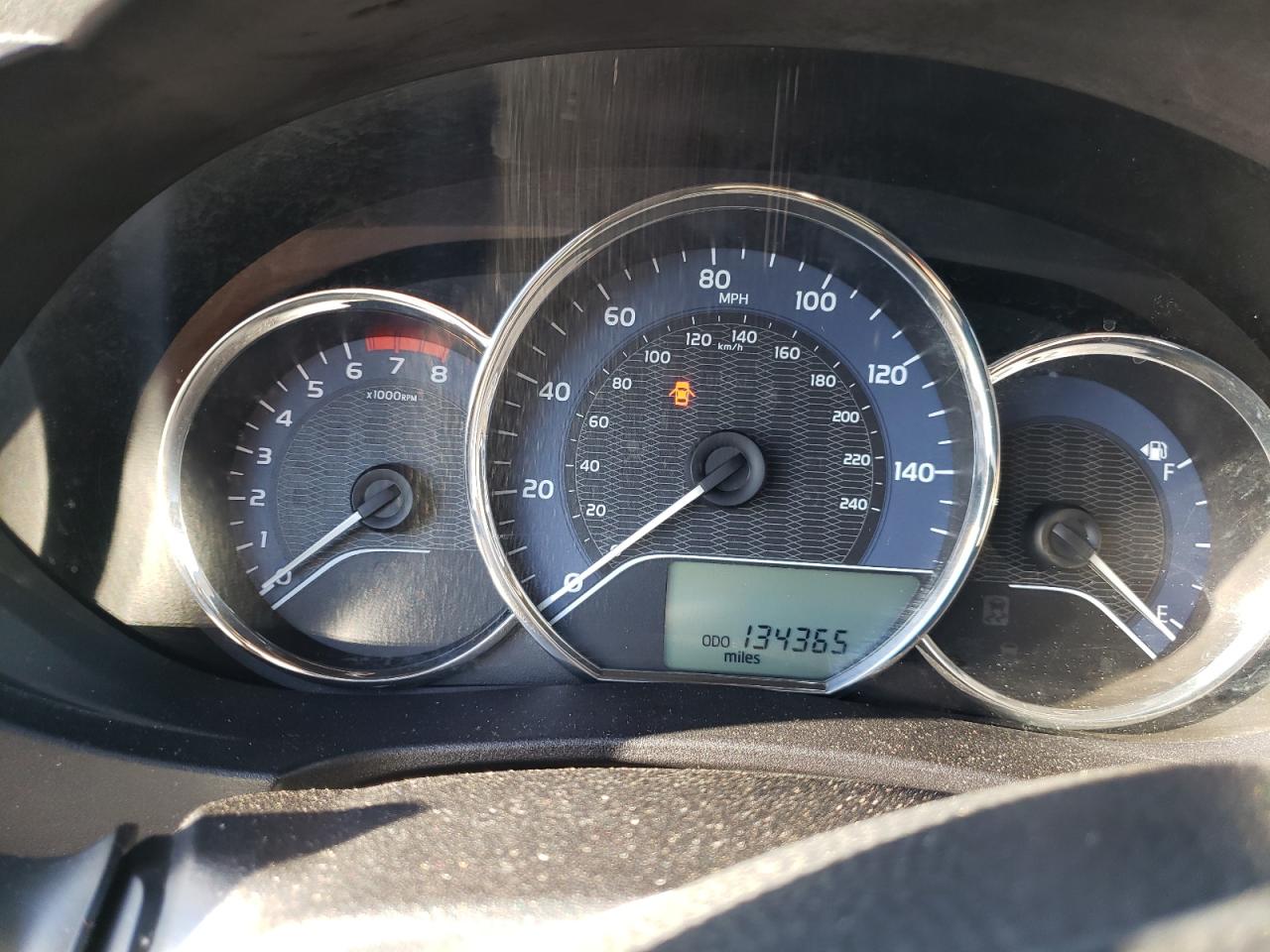 Photo 8 from auction – 2014 TOYOTA COROLLA L with VIN 5YFBURHEXEP138384