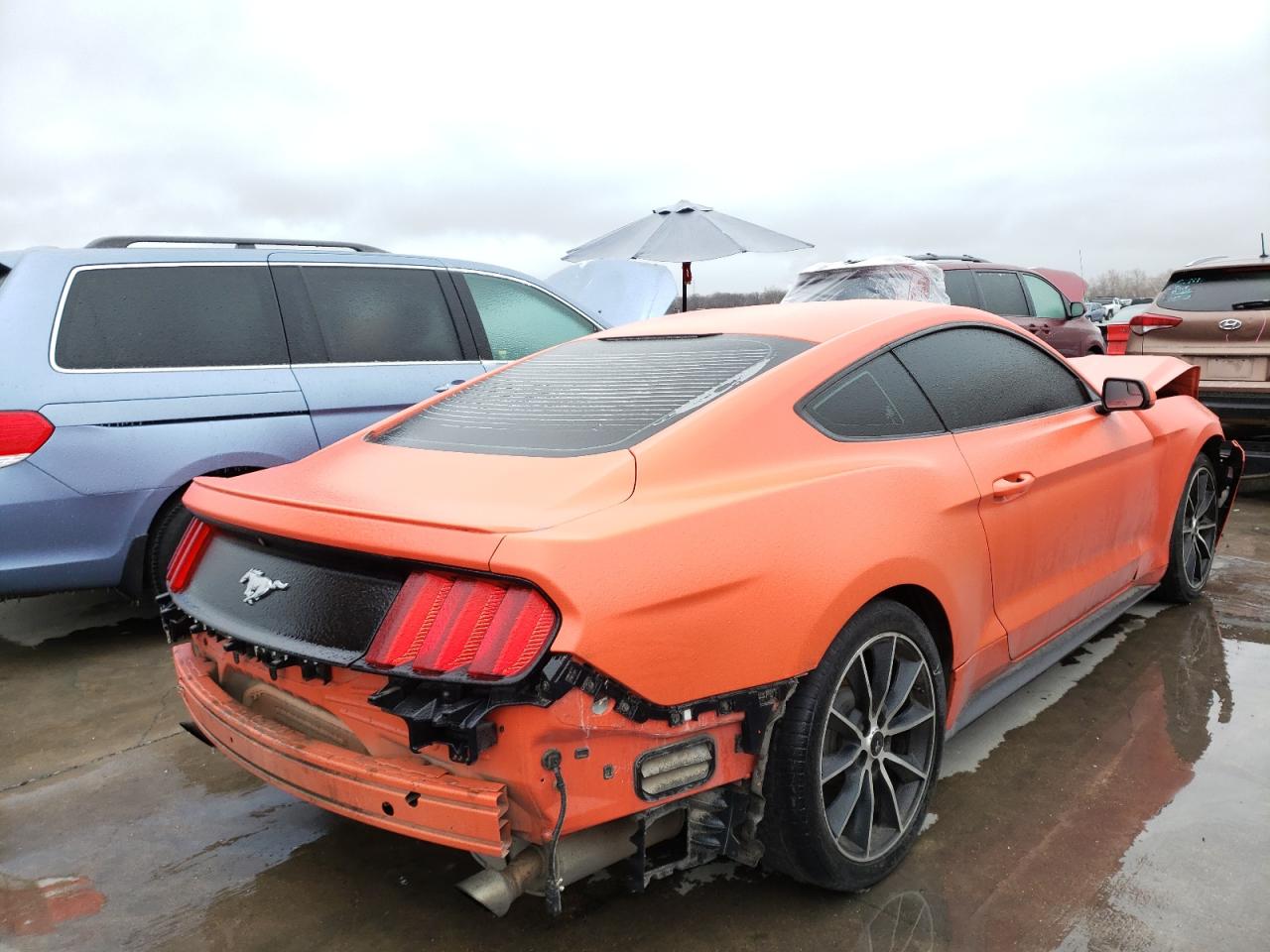 Photo 4 from auction – 2016 FORD MUSTANG with VIN 1FA6P8TH9G5225803