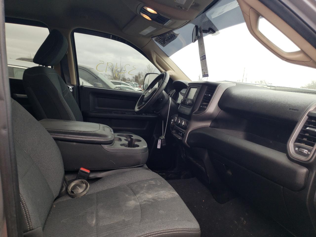 Photo 5 from auction – 2019 RAM 2500 TRADE with VIN 3C6UR5CJ3KG566152