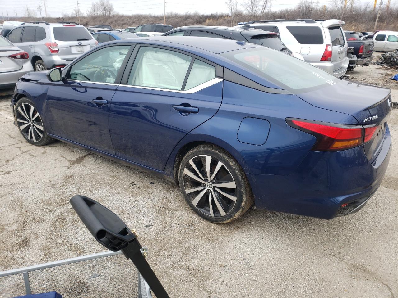 Photo 3 from auction – 2019 NISSAN ALTIMA SR with VIN 1N4BL4CV6KC132623