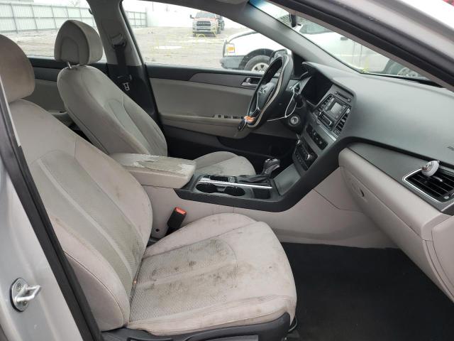 Photo 5 from auction – 2016 HYUNDAI SONATA SE with VIN 5NPE24AF1GH394700