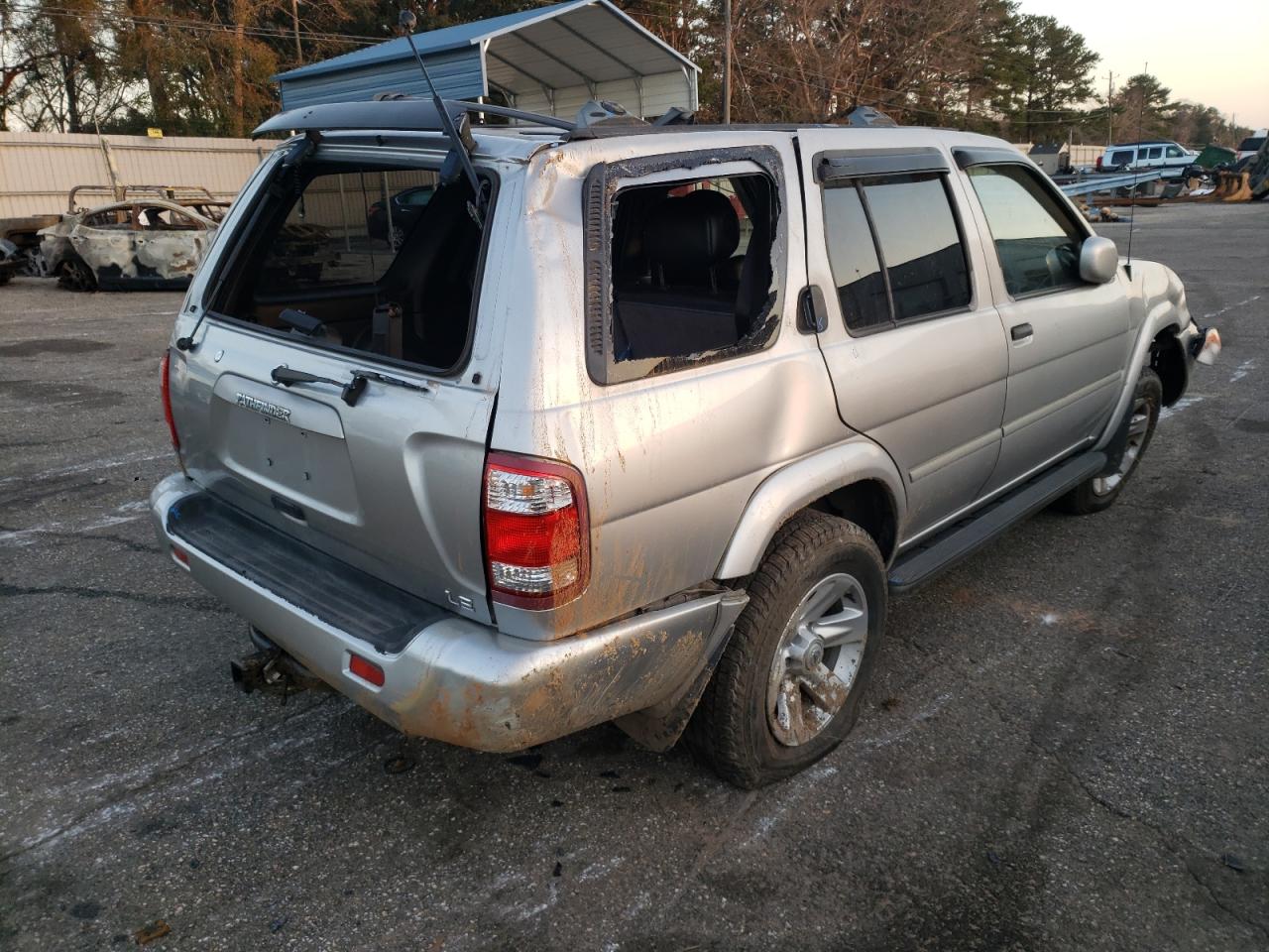 Photo 4 from auction – 2003 NISSAN PATHFINDER with VIN JN8DR09X63W712140