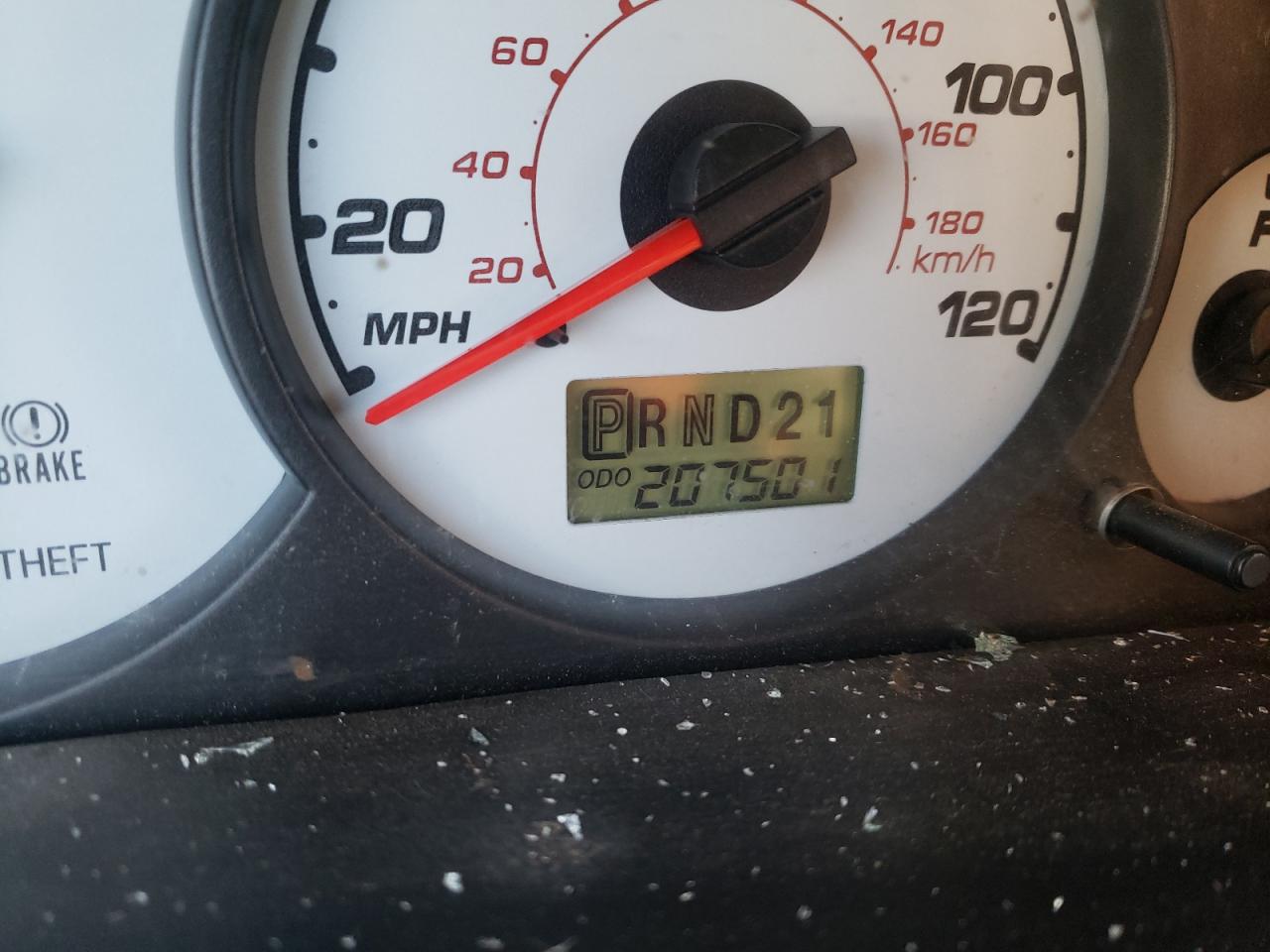 Photo 8 from auction – 2004 FORD ESCAPE XLT with VIN 1FMYU93174KA61609