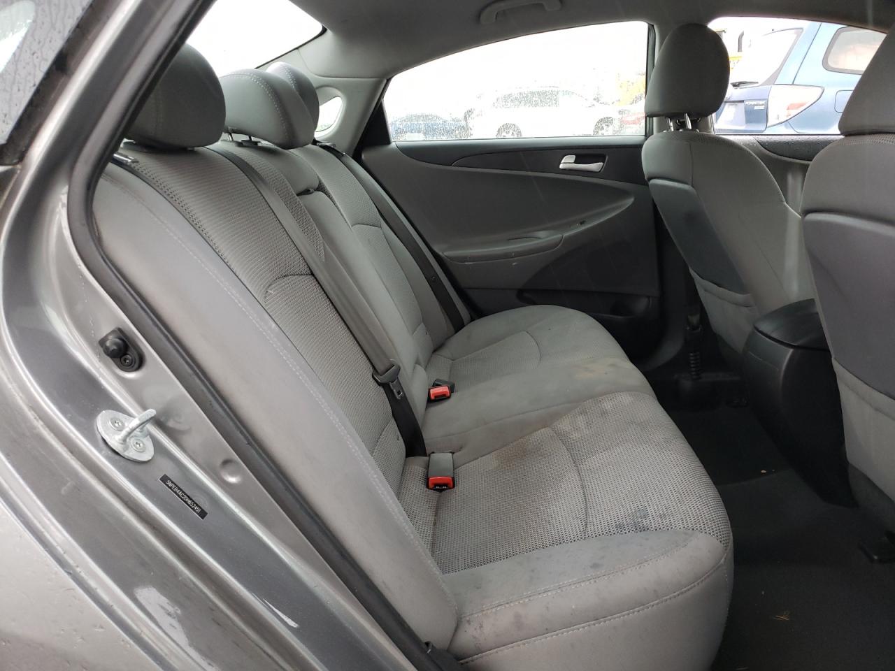 Photo 6 from auction – 2013 HYUNDAI SONATA GLS with VIN 5NPEB4AC2DH652451