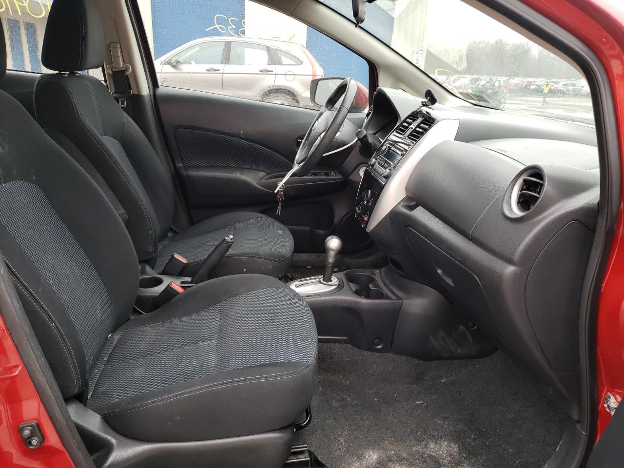 Photo 5 from auction – 2015 NISSAN VERSA NOTE with VIN 3N1CE2CP3FL419574