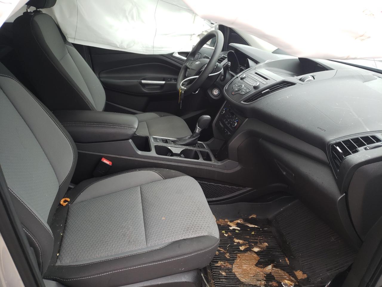 Photo 5 from auction – 2017 FORD ESCAPE SE with VIN 1FMCU0GD3HUE03609