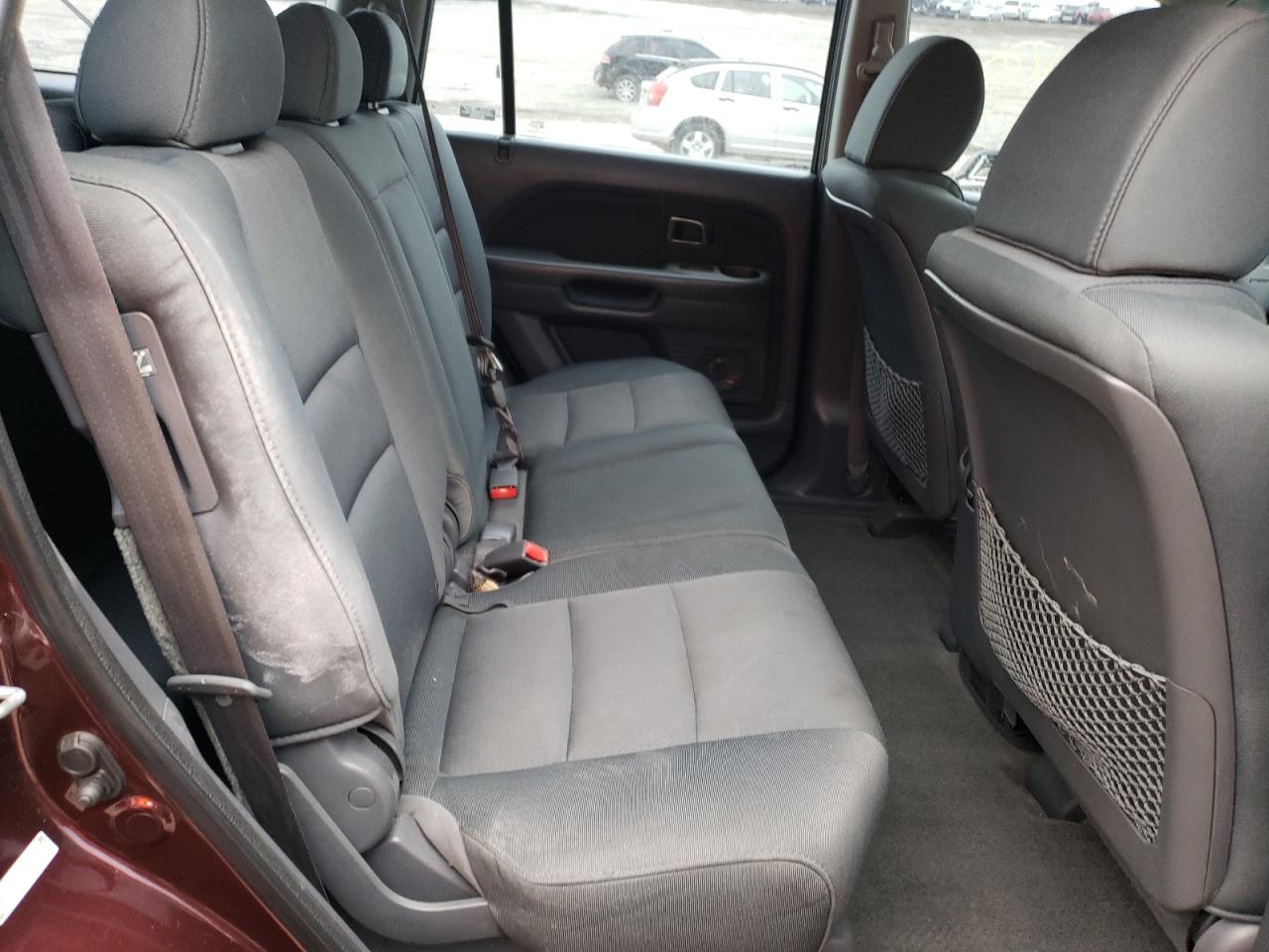 Photo 6 from auction – 2007 HONDA PILOT LX with VIN 5FNYF28137B002685