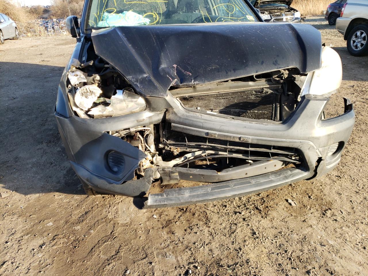 Photo 9 from auction – 2005 HONDA CR-V LX with VIN SHSRD68535U308490
