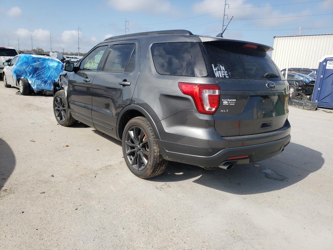 Photo 3 from auction – 2018 FORD EXPLORER X with VIN 1FM5K7DH8JGB51701