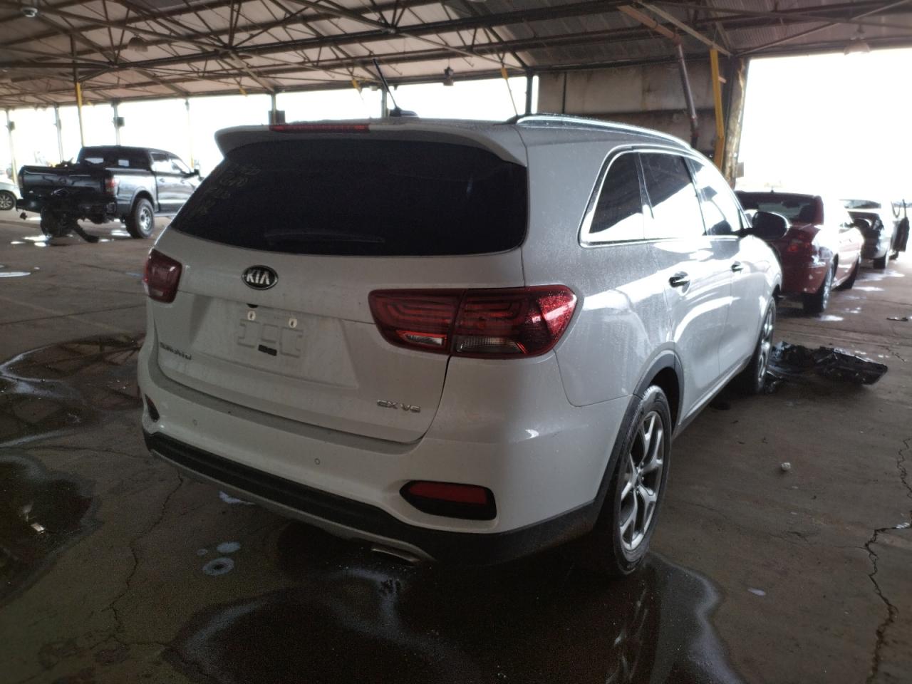 Photo 4 from auction – 2019 KIA SORENTO EX with VIN 5XYPH4A53KG591270