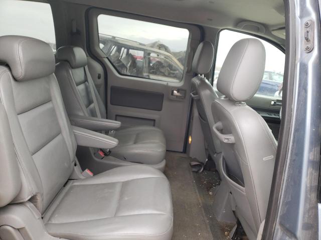 Photo 6 from auction – 2004 FORD FREESTAR L with VIN 2FMDA58274BA25009