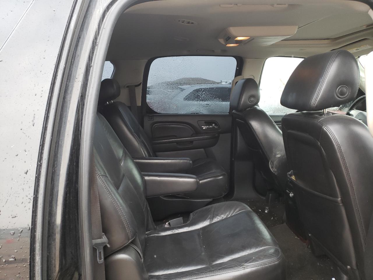 Photo 6 from auction – 2007 CADILLAC ESCALADE E with VIN 1GYFK66877R294694