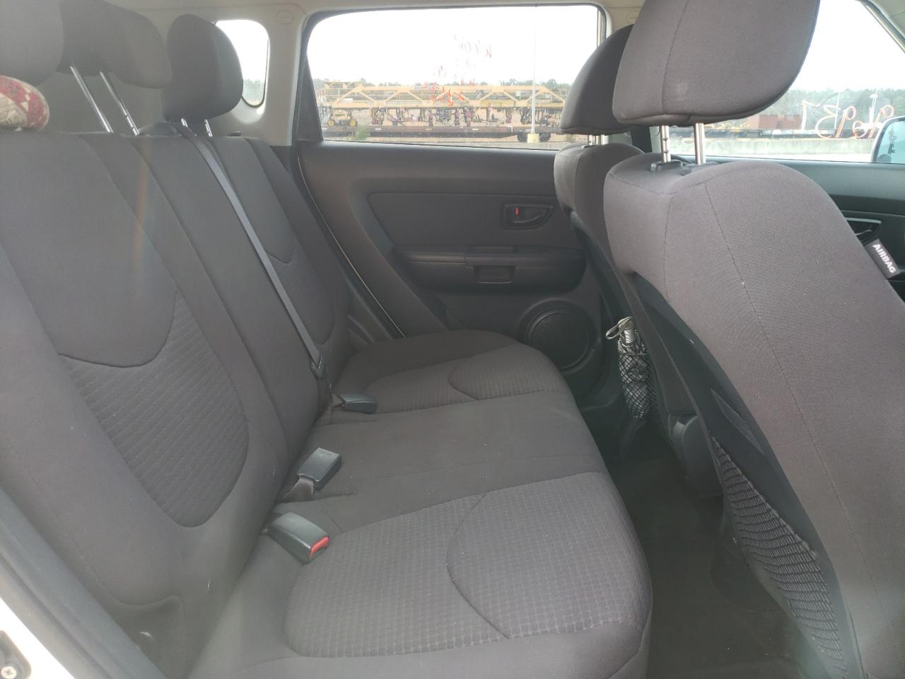 Photo 6 from auction – 2013 KIA SOUL with VIN KNDJT2A58D7552697