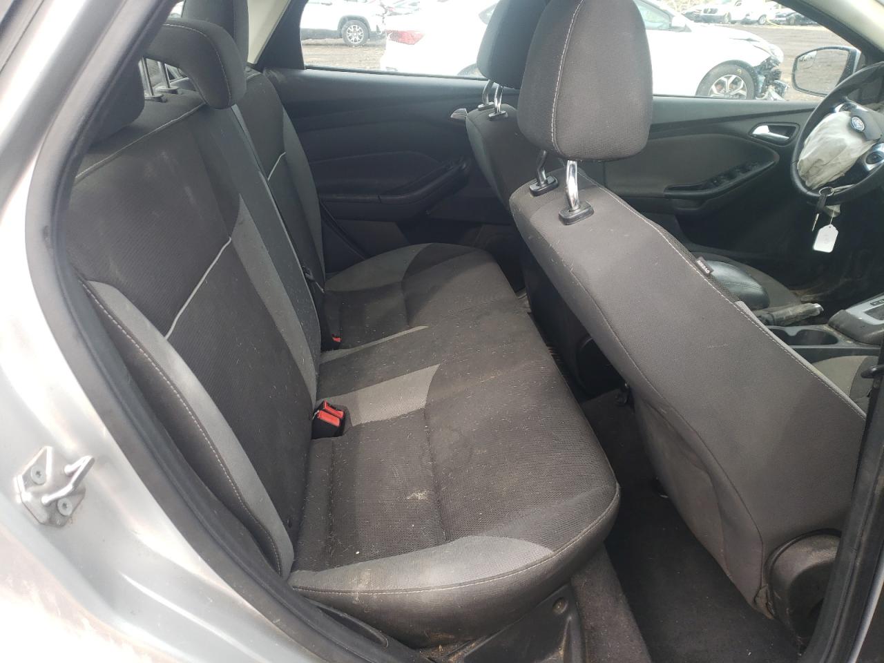Photo 6 from auction – 2012 FORD FOCUS SE with VIN 1FAHP3F20CL309792