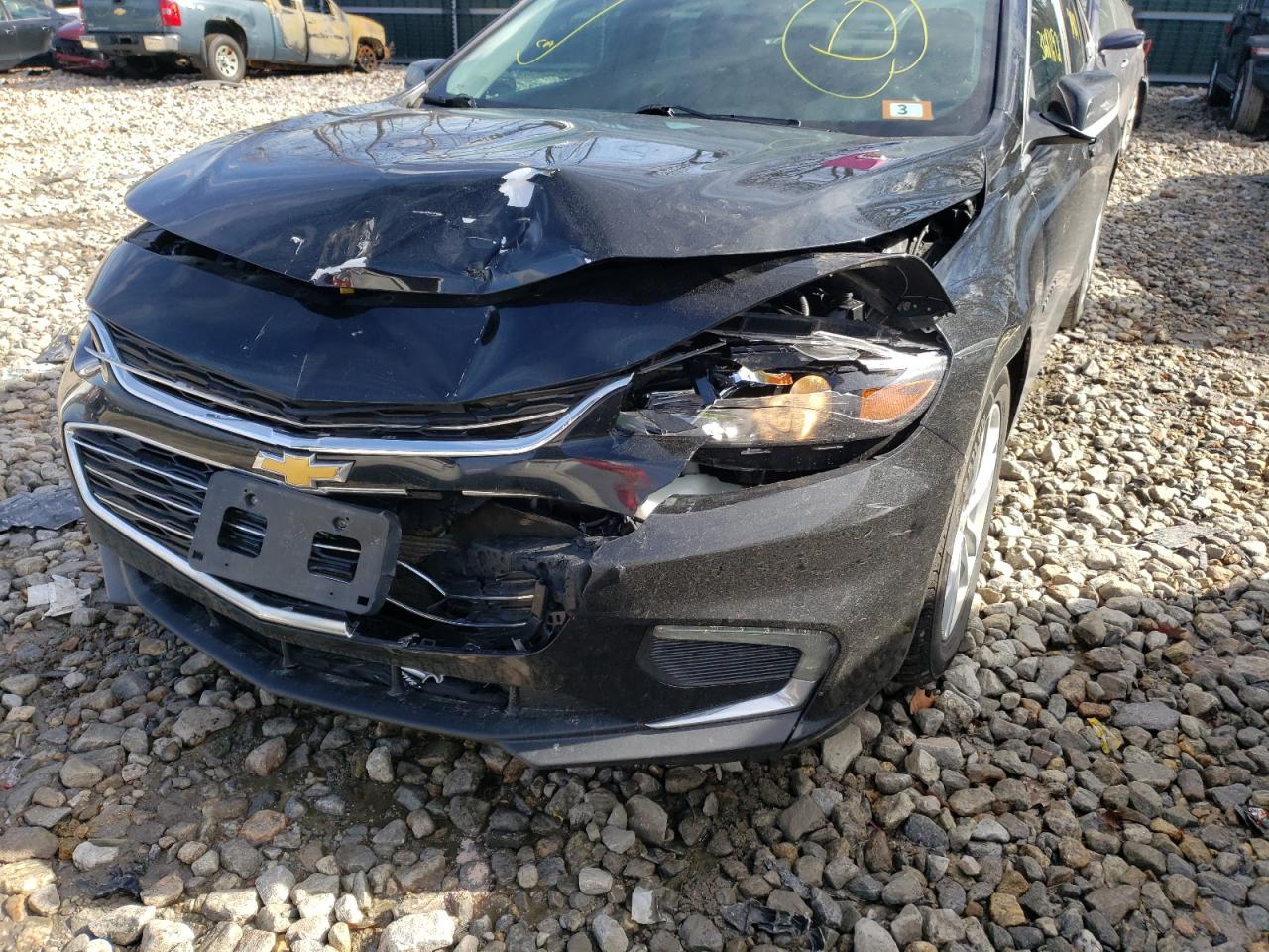 Photo 9 from auction – 2018 CHEVROLET MALIBU LT with VIN 1G1ZD5ST0JF167823
