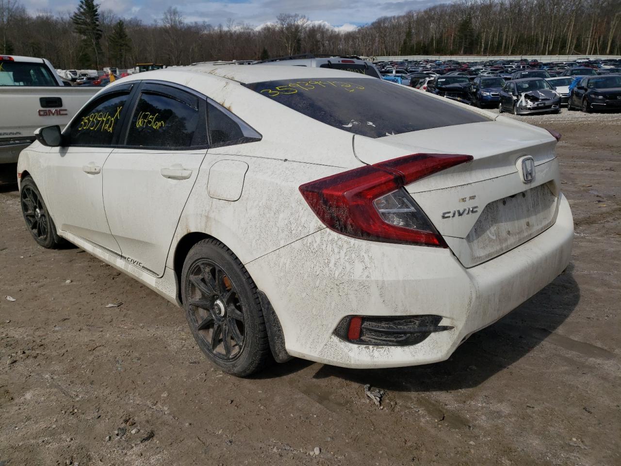 Photo 3 from auction – 2016 HONDA CIVIC LX with VIN 19XFC2F57GE230541