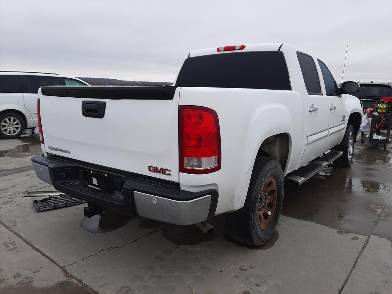 Photo 4 from auction – 2013 GMC SIERRA C15 with VIN 3GTP1VE09DG111018