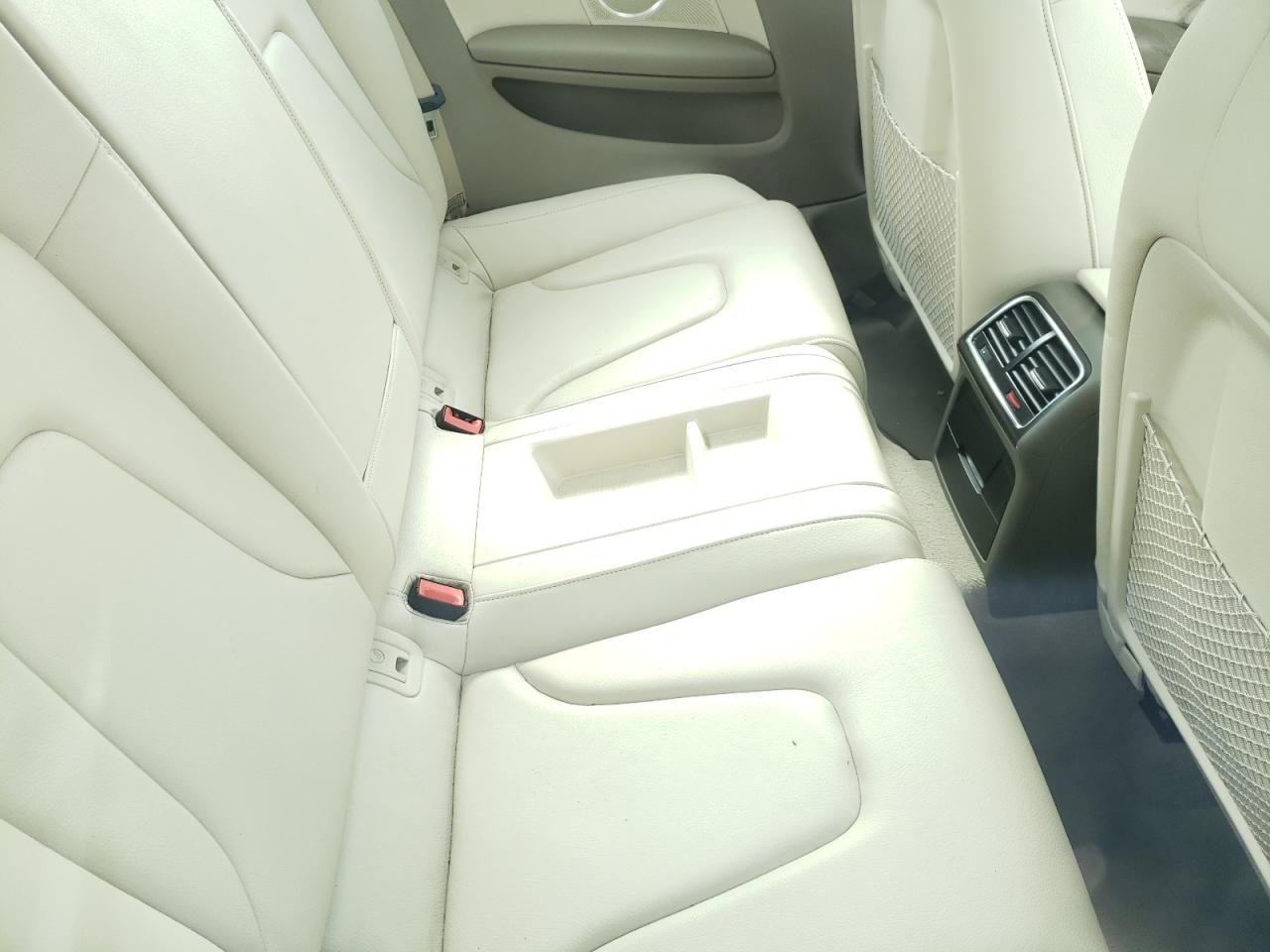 Photo 6 from auction – 2012 AUDI A5 PREMIUM with VIN WAULFAFR7CA018868