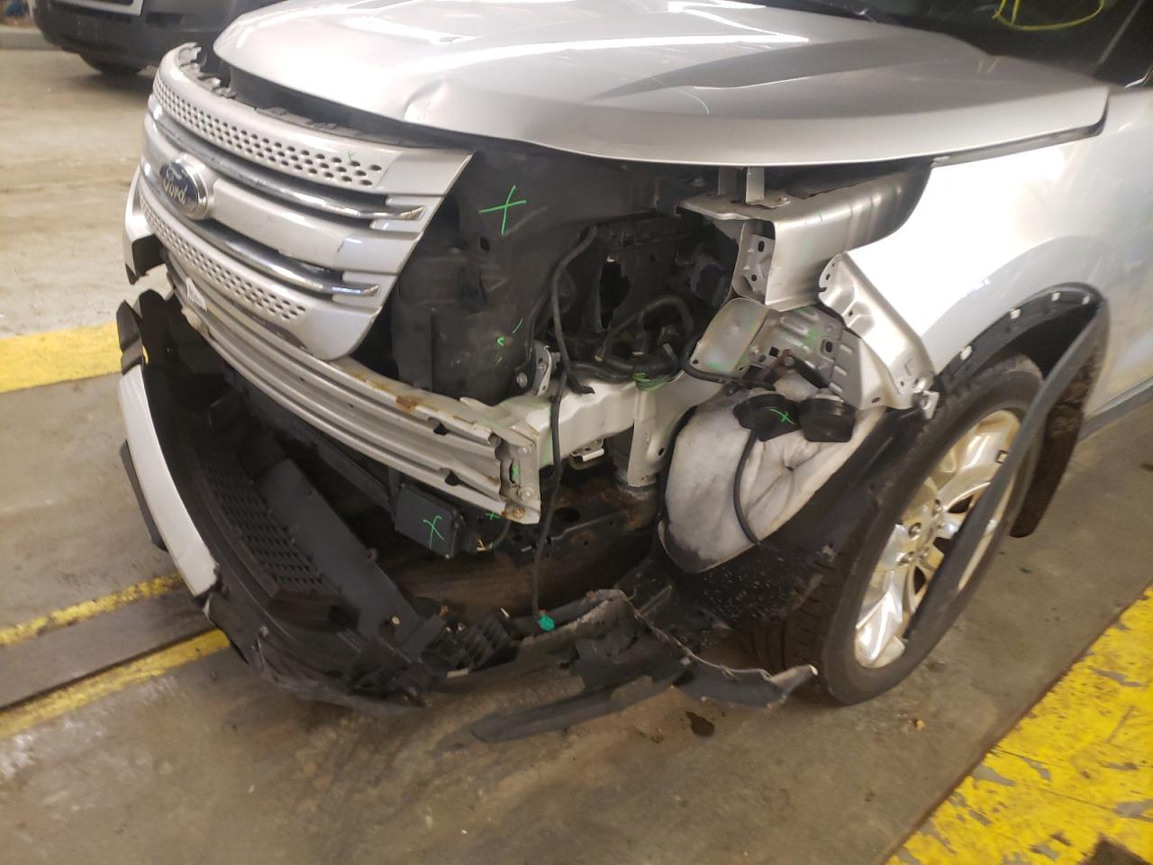 Photo 9 from auction – 2011 FORD EXPLORER L with VIN 1FMHK8F83BGA66248