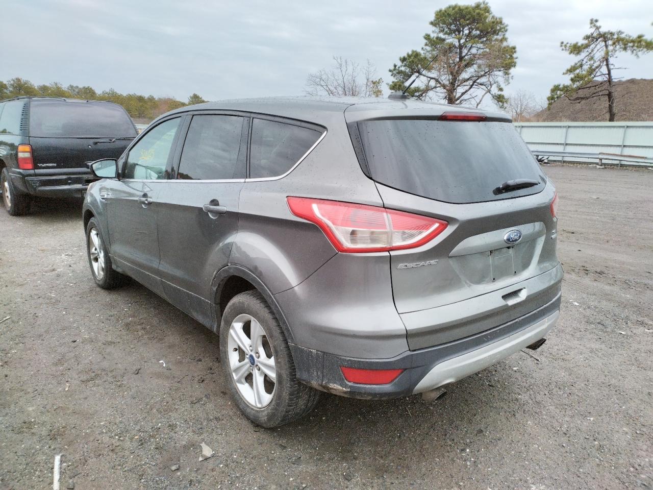 Photo 3 from auction – 2014 FORD ESCAPE SE with VIN 1FMCU9GX1EUD84293