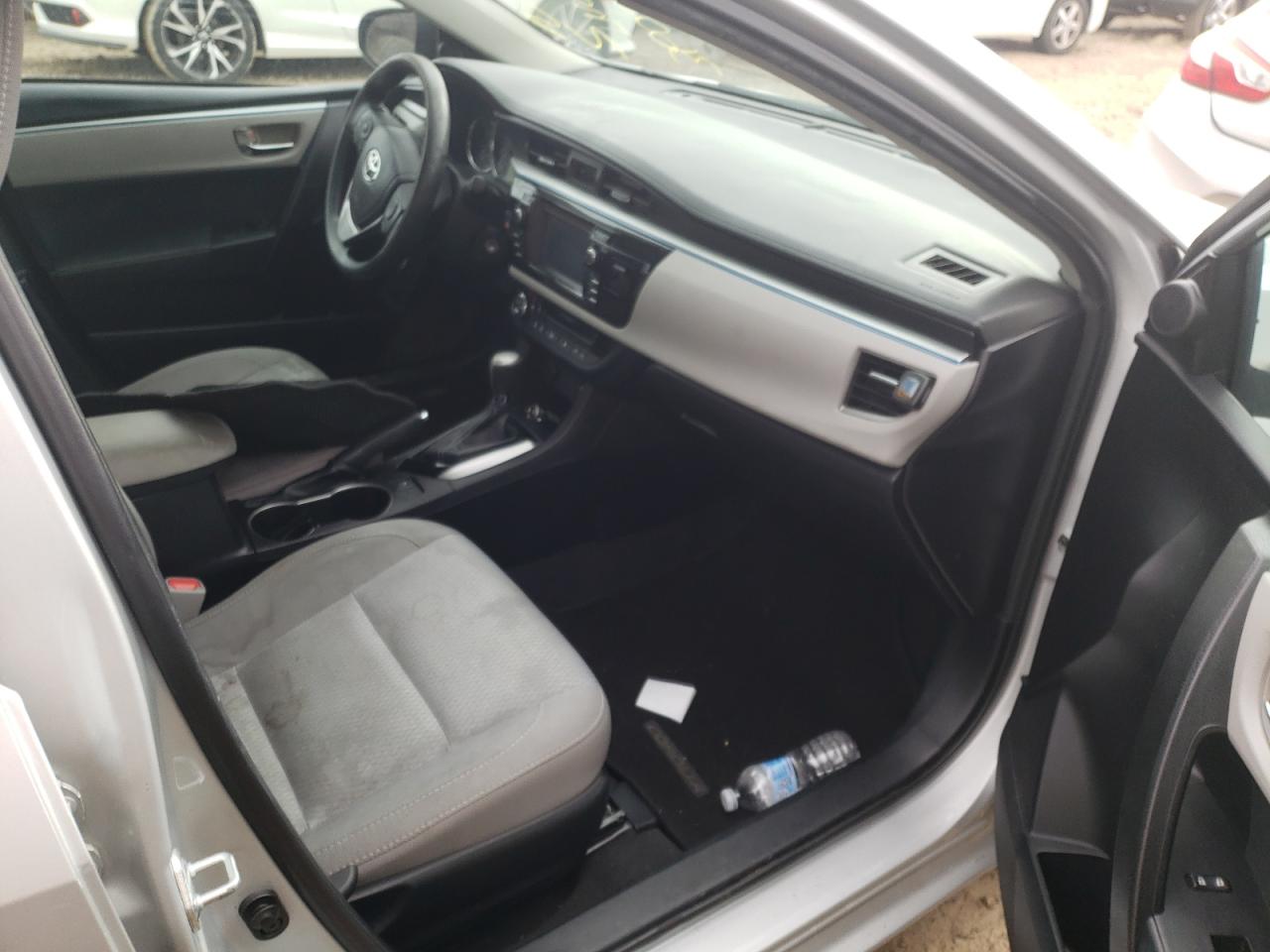 Photo 5 from auction – 2016 TOYOTA COROLLA L with VIN 2T1BURHEXGC549979