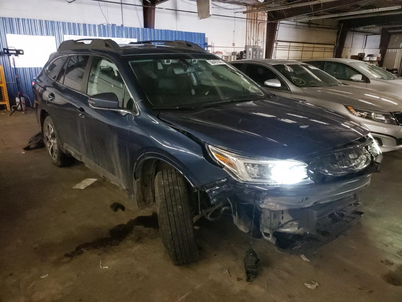 SUBARU OUTBACK LI 2021 with VIN 4S4BTANC8M3126289 - Photo from auction