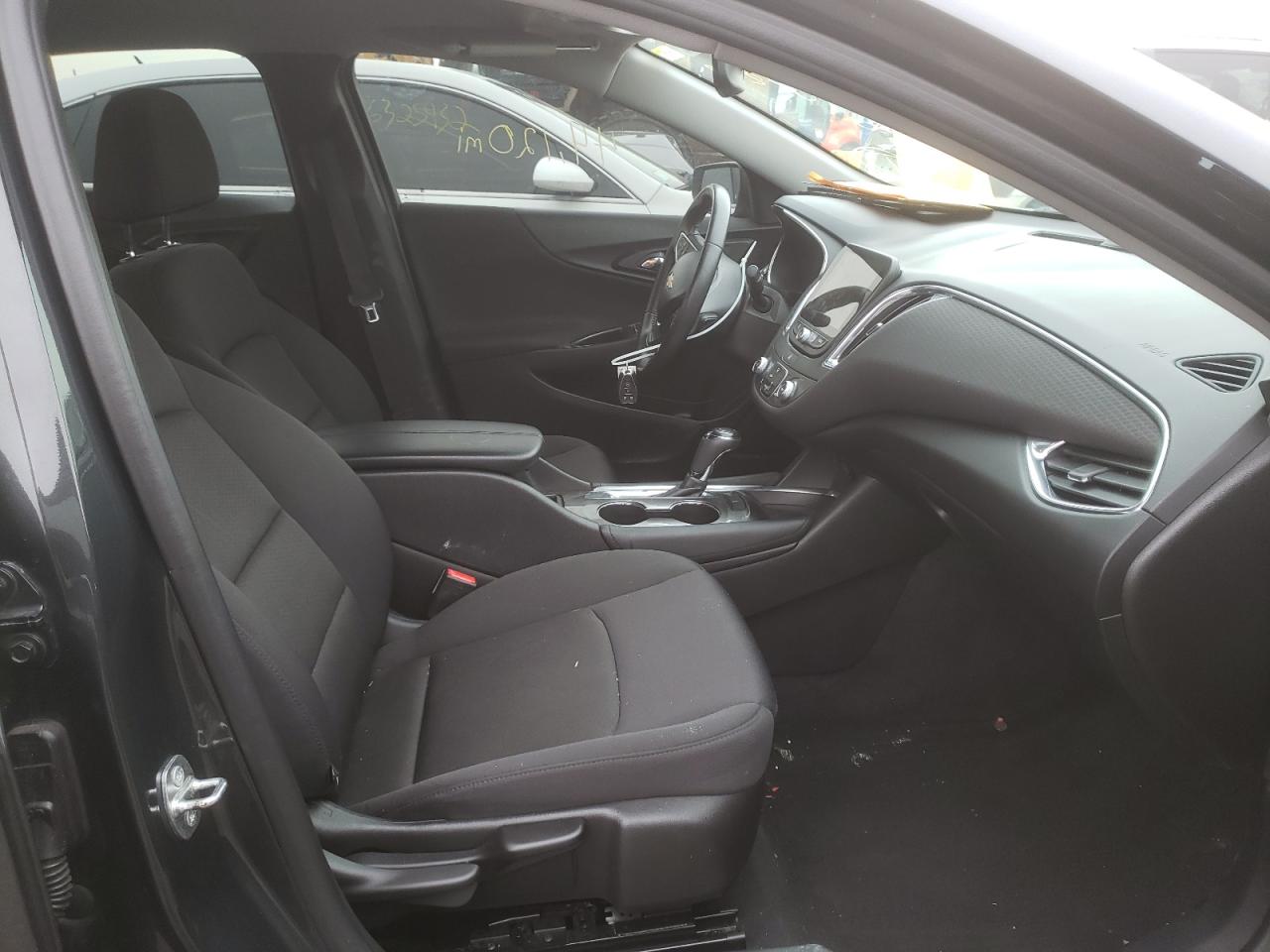 Photo 5 from auction – 2016 CHEVROLET MALIBU with VIN 1G1ZE5ST4GF279238