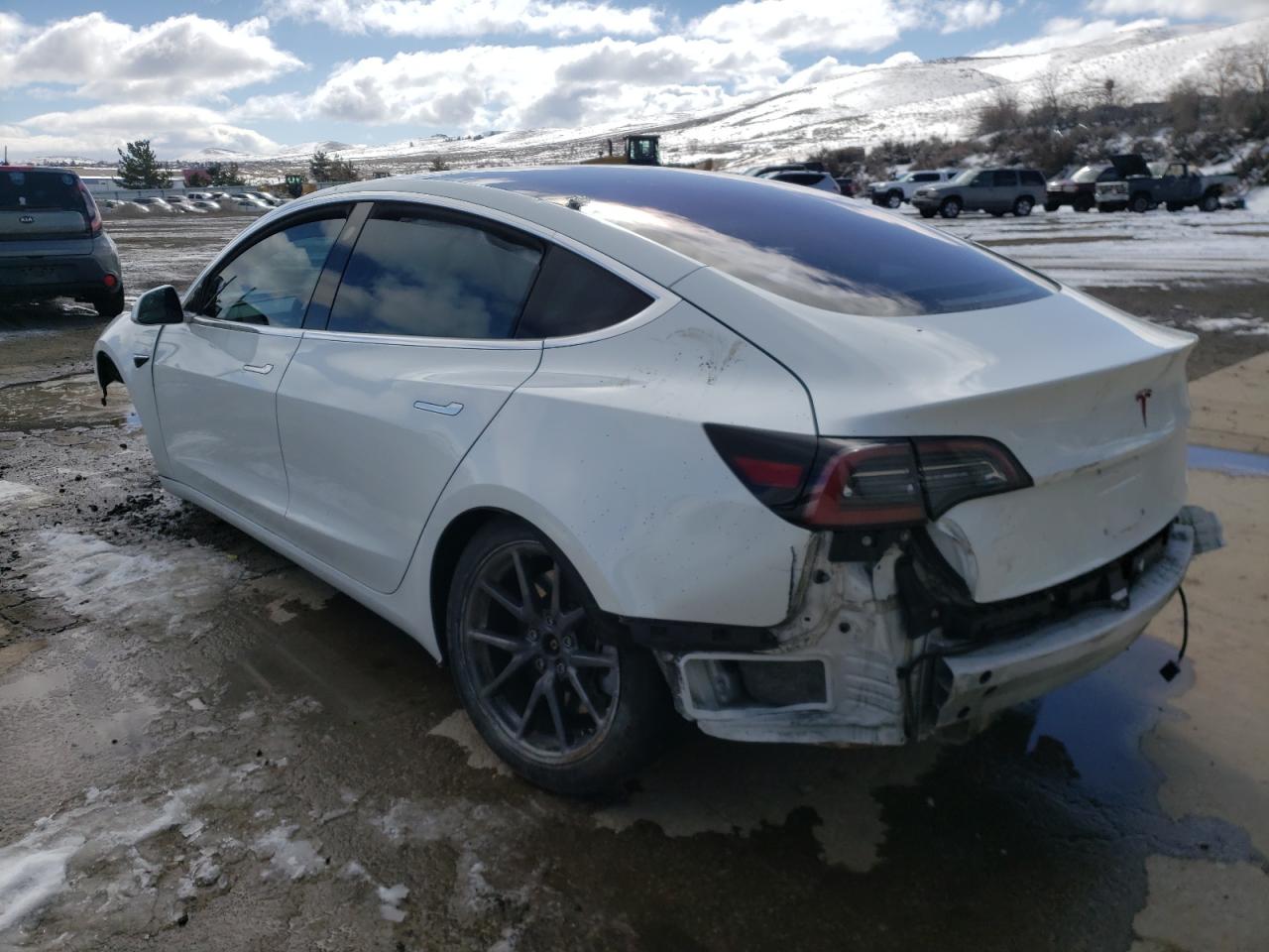 Photo 3 from auction – 2018 TESLA MODEL 3 with VIN 5YJ3E1EA9JF038819