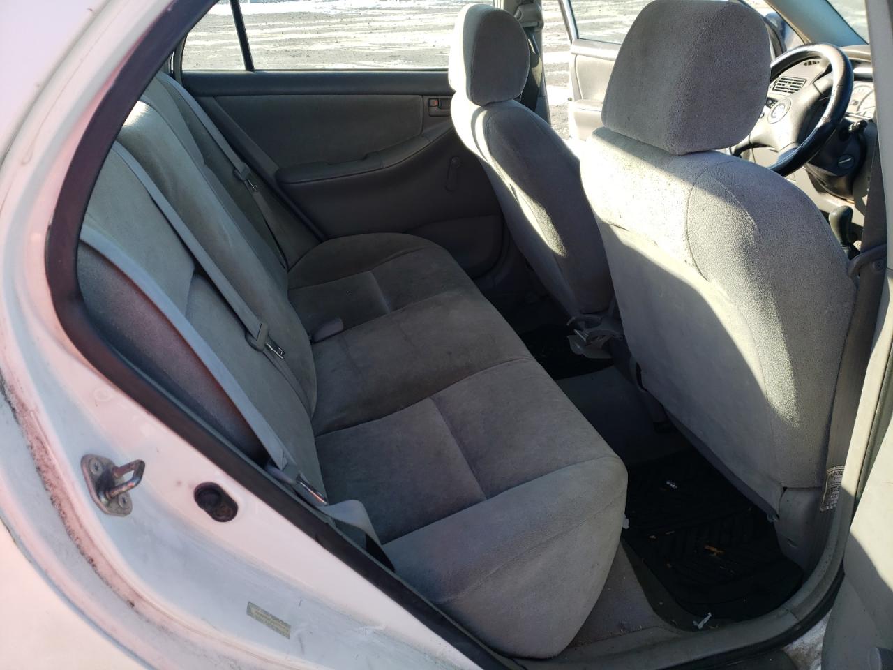 Photo 6 from auction – 2004 TOYOTA COROLLA CE with VIN 1NXBR32E44Z339718