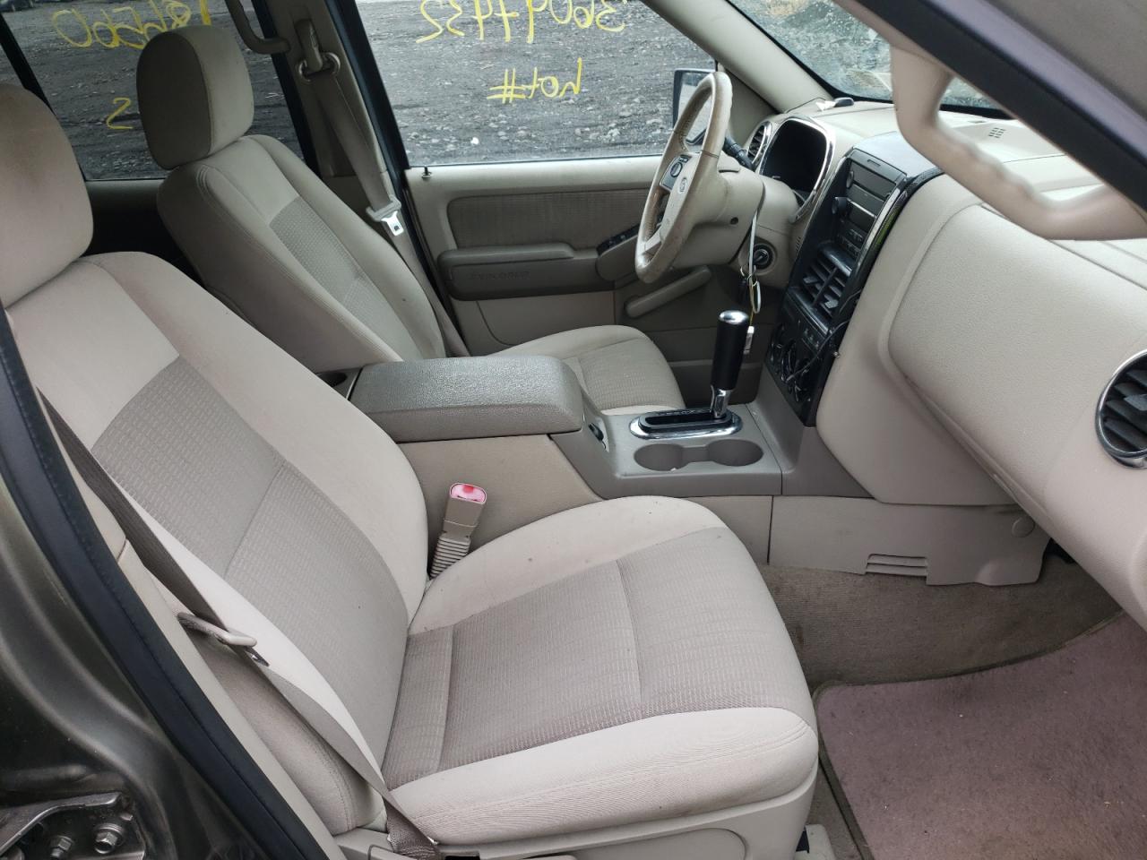 Photo 5 from auction – 2006 FORD EXPLORER X with VIN 1FMEU73E66UA21300