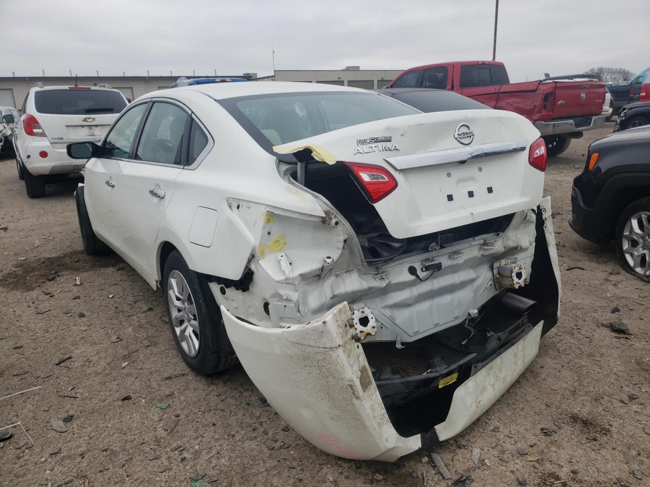 Photo 3 from auction – 2017 NISSAN ALTIMA 2.5 with VIN 1N4AL3APXHC128657