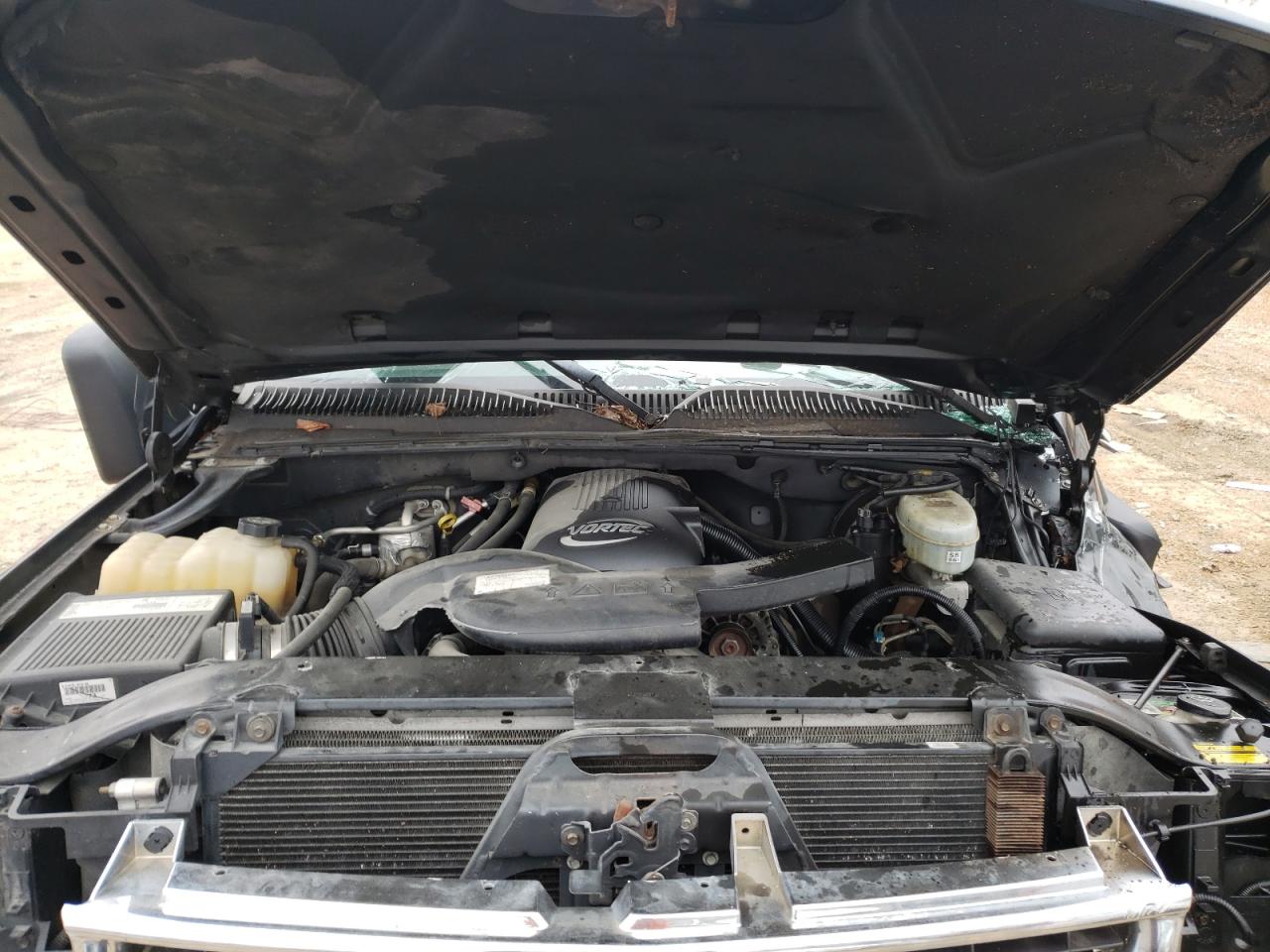 Photo 7 from auction – 2003 CHEVROLET SUBURBAN K with VIN 3GNFK16Z93G215321