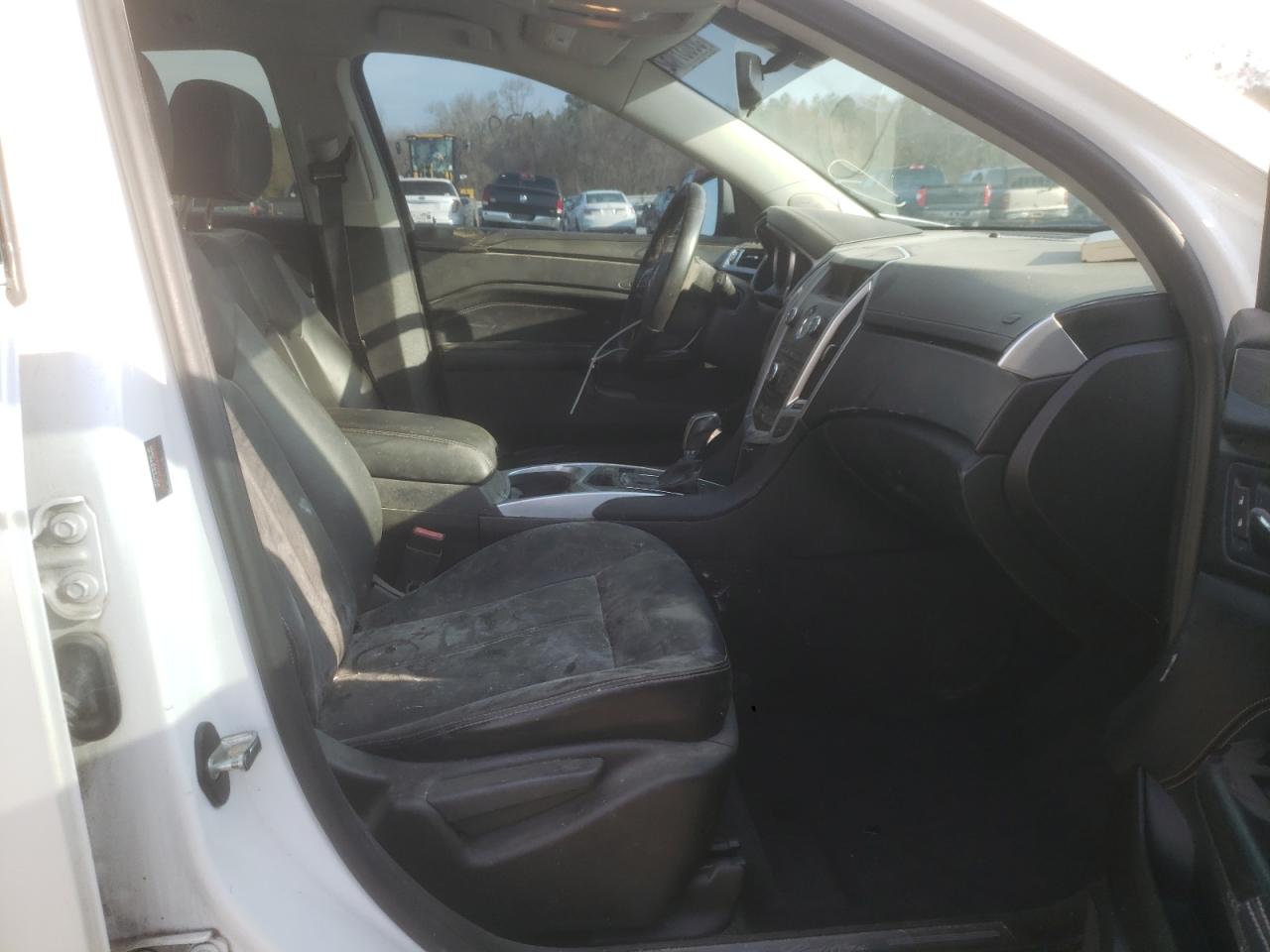 Photo 5 from auction – 2012 CADILLAC SRX with VIN 3GYFNGE31CS610567