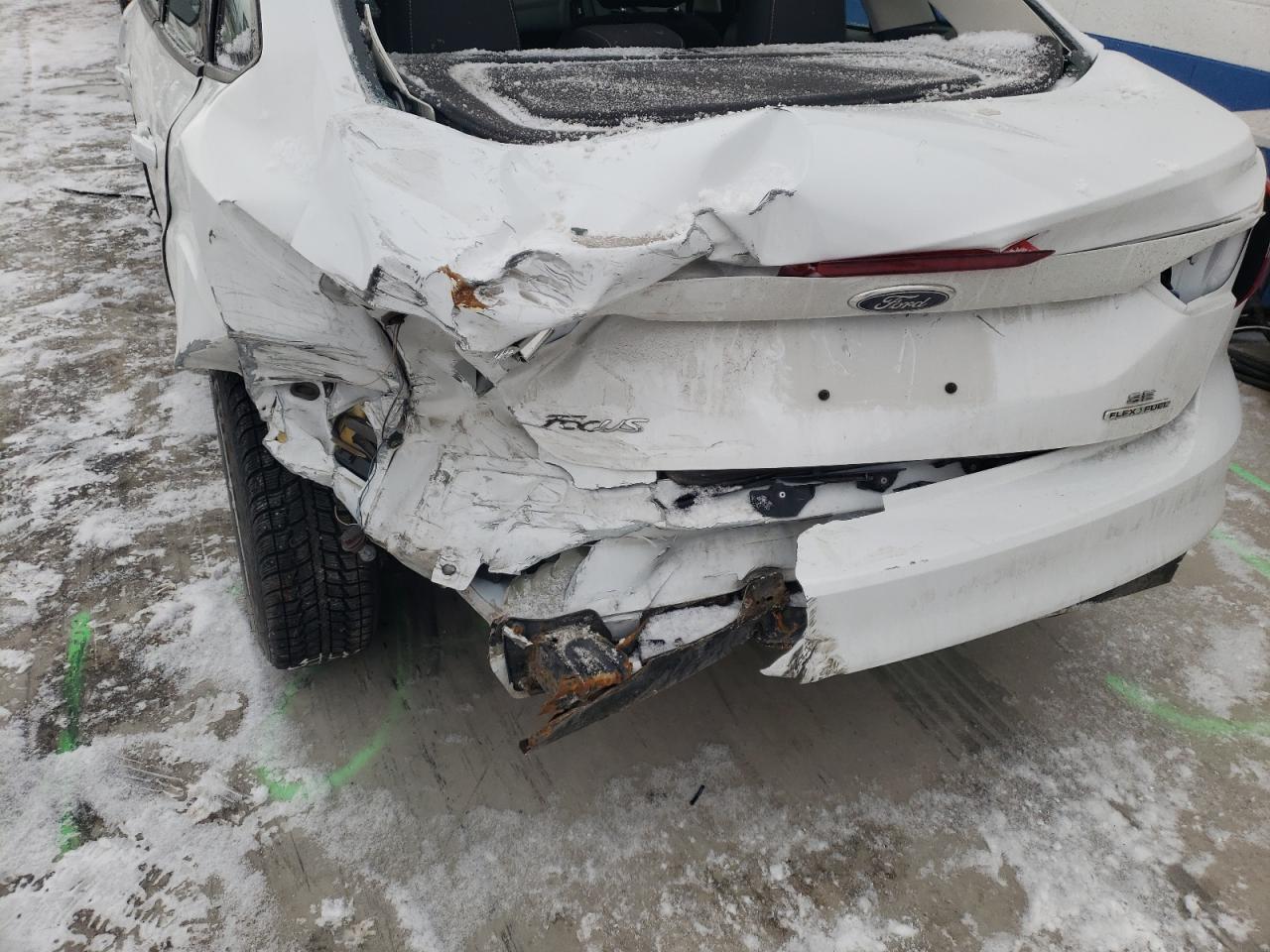 Photo 9 from auction – 2014 FORD FOCUS SE with VIN 1FADP3F29EL441371