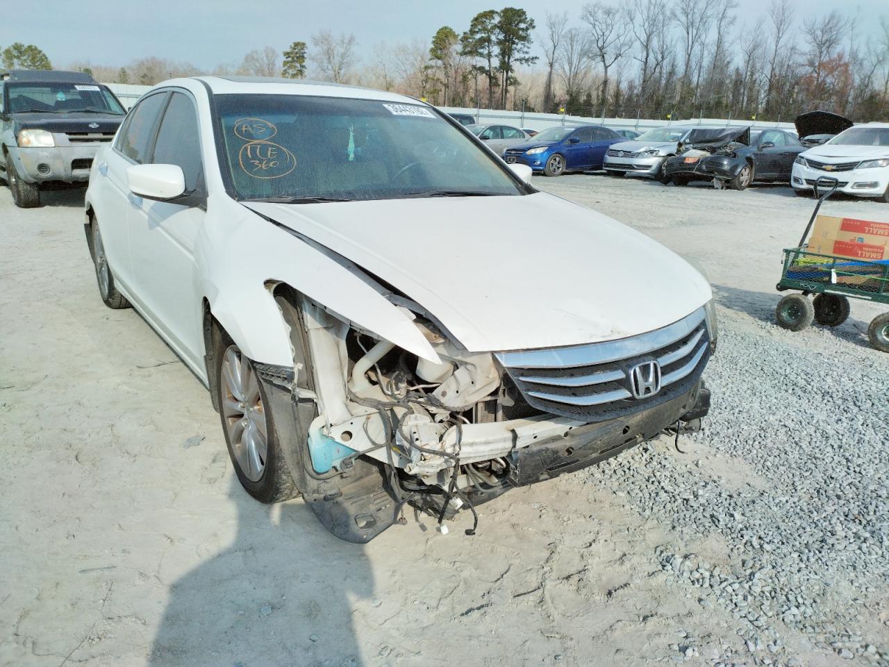 Photo 9 from auction – 2012 HONDA ACCORD EXL with VIN 1HGCP3F83CA033338