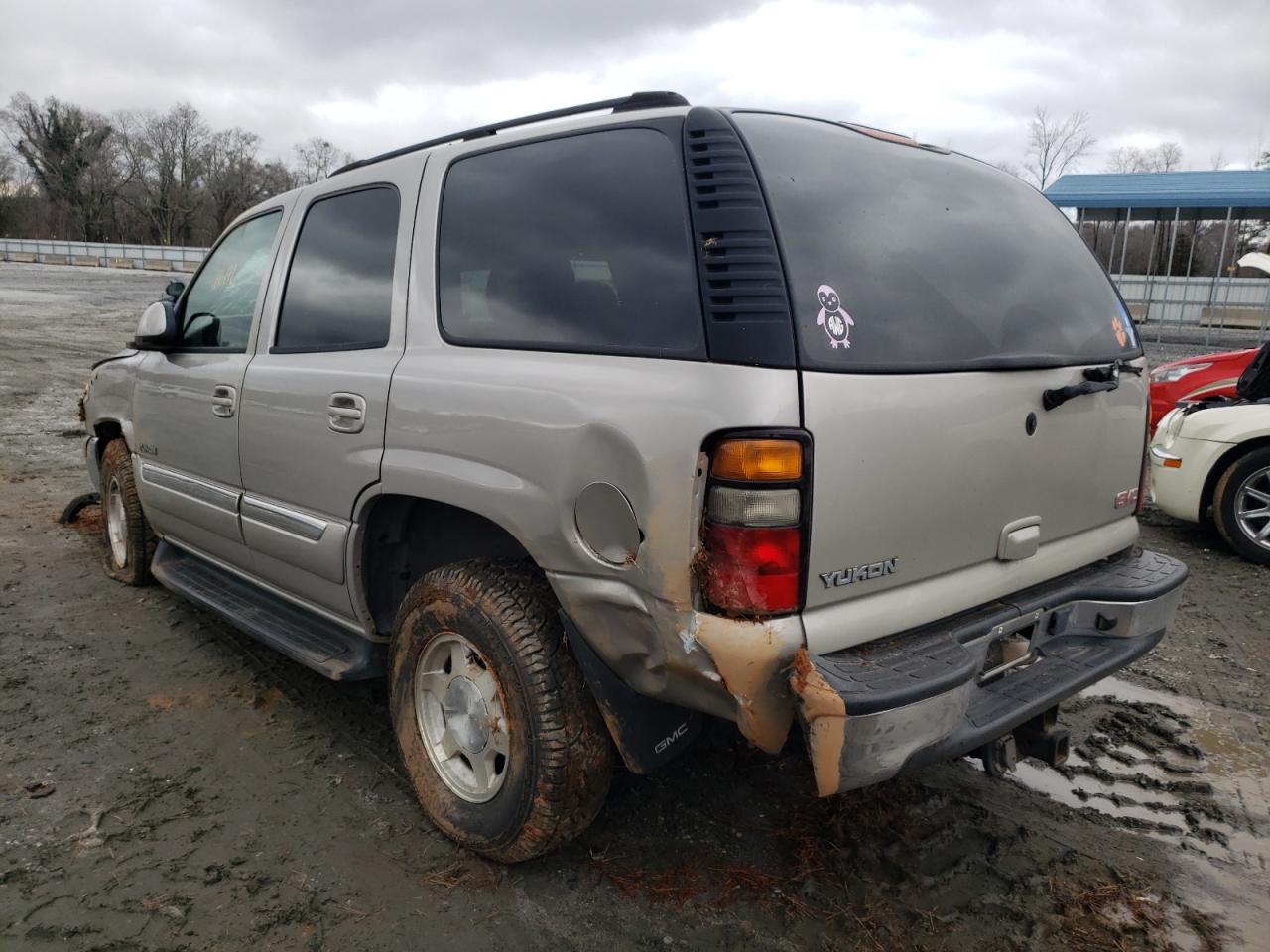 Photo 3 from auction – 2004 GMC YUKON with VIN 1GKEC13VX4J139177